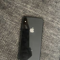 Locked iPhone 10 , Color Black 