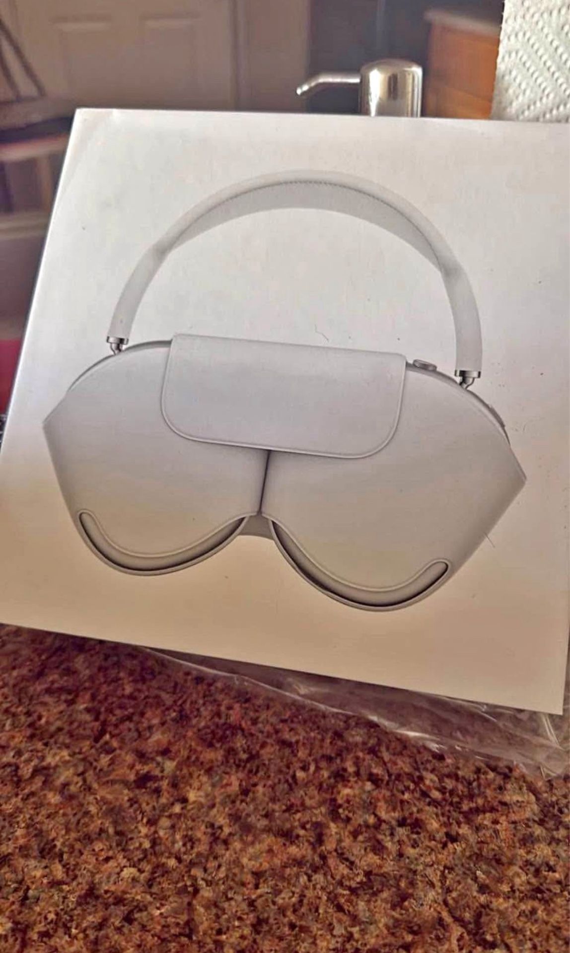 Airpod Max’s