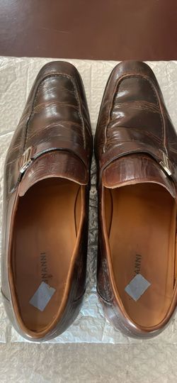 Magnanni Lino Brown Leather Loafers (Model 15061) with a distinctive metal strap buckle Size10