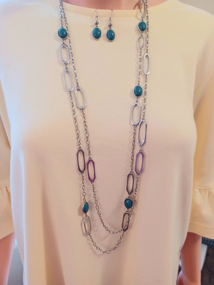 Faux Turquoise And Silvertone Necklace And Earrings Set 