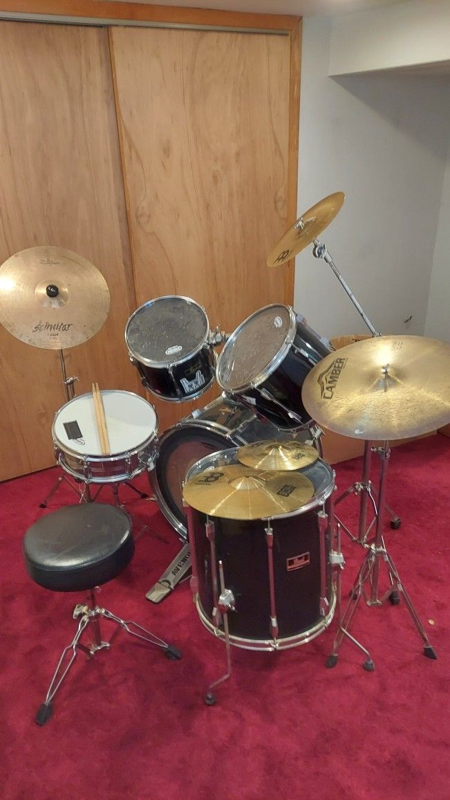 Used Drum Set (No Hi Hat Stand)
