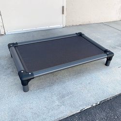 NEW $50 Heavy-Duty Raised Pet Bed Elevated Dog Bed Cot, Medium Size 35x23x6 inches