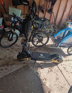 *READ DESC* Solar FF Lite Dual 1600W 60v 23ah, 45 mph electric scooter