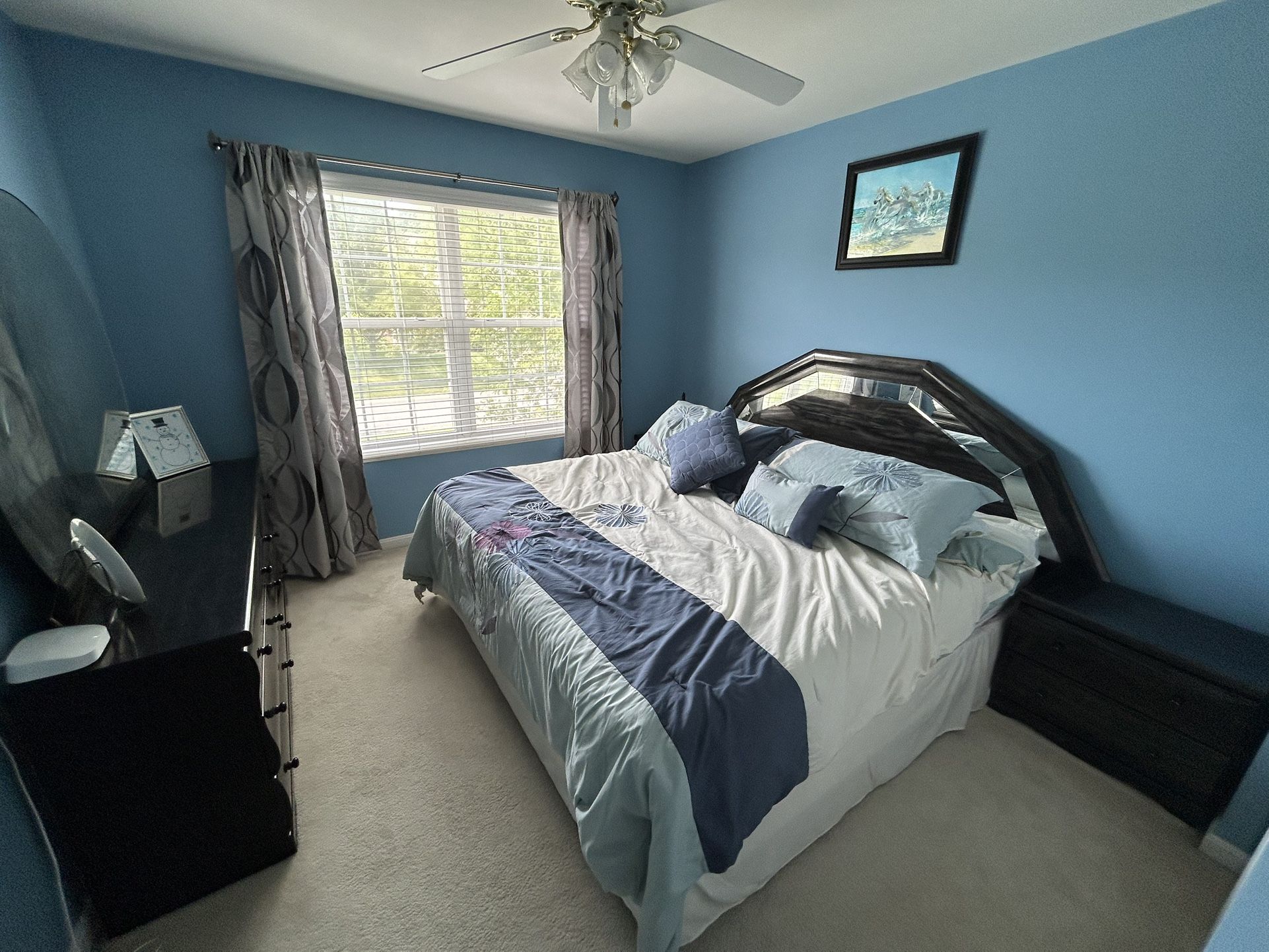 Gorgeous king size bedroom set worth over Several $thousands