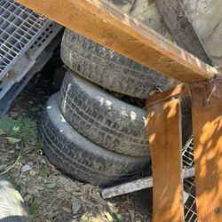 Bridgestone dueler a/t tires