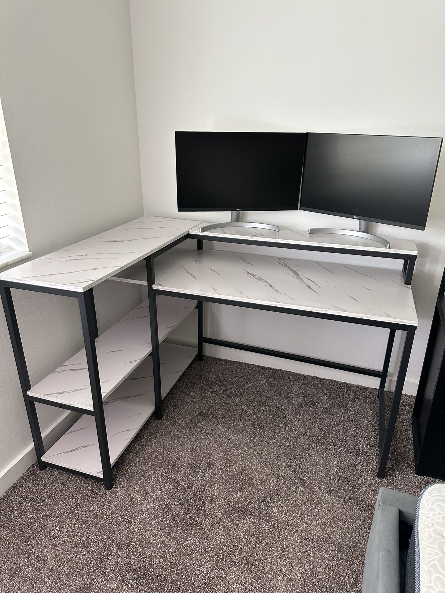 Reversible L Shaped Computer Corner Desk, Faux Marble White