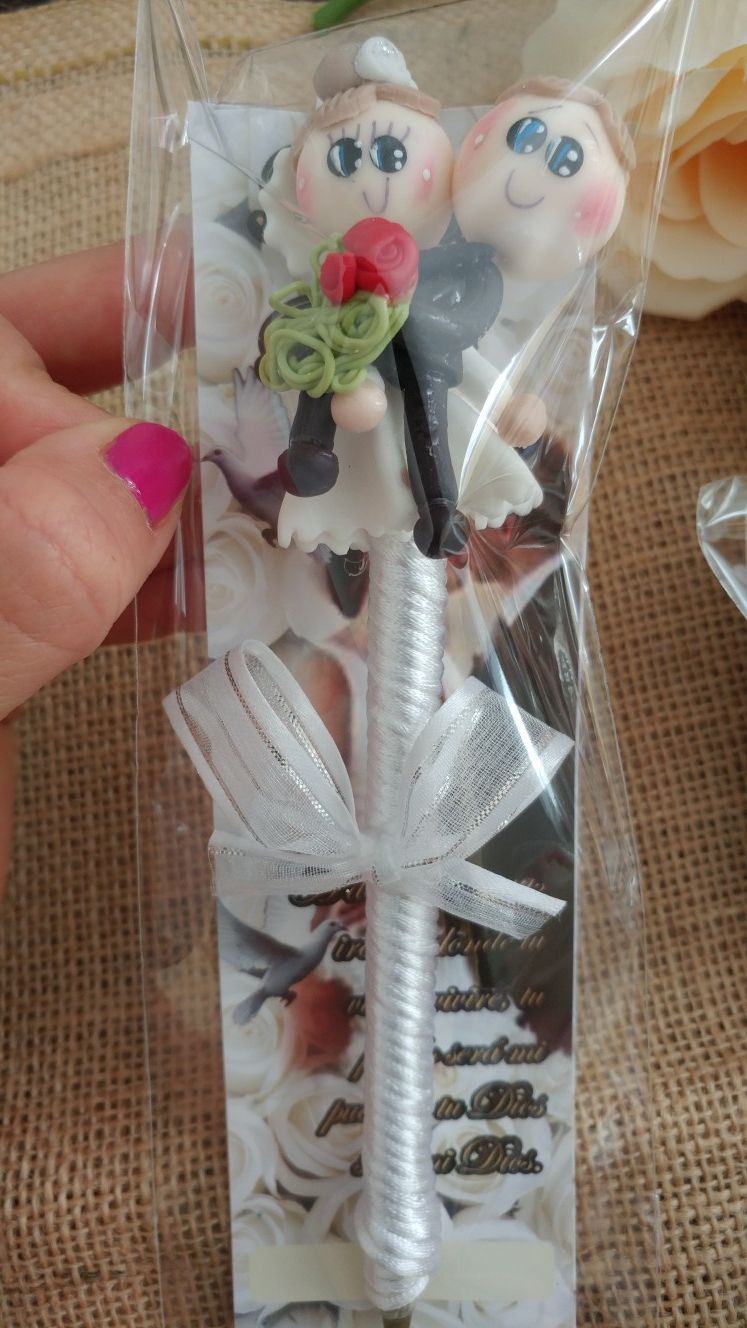 Recuerdos para boda en porcelana fria