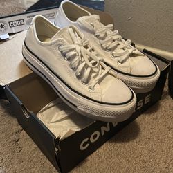 Women’s platform converse size 6