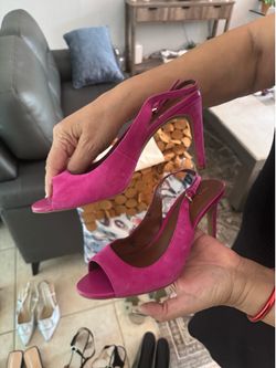 Pink pumps