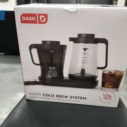 Dash Rapid Cold Brew System
