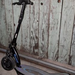 Razor E Scooter