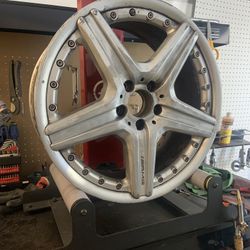 Wheel Reconditioning//curb rash