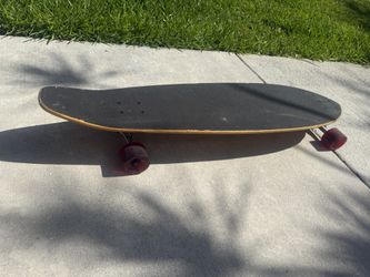 Skateboard cruiser/longboard, Excellent condition.