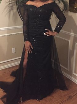 Prom Dress - Black- size 4 to 6