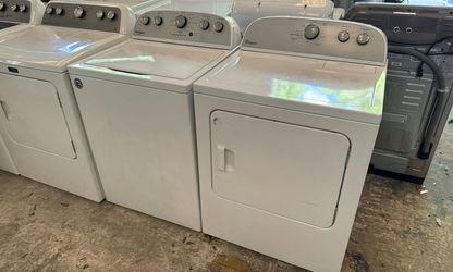 Whirlpool Basic Washer Dryer Set - Top Load, Multiple Wash Cycles