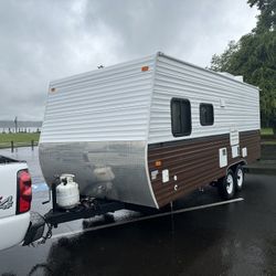 2011 Outdoors RV Back Country Camping Trailer 