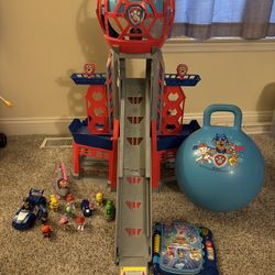 PAW Patrol Tower With Various Figures, Electronic Book And Bouncy Ball