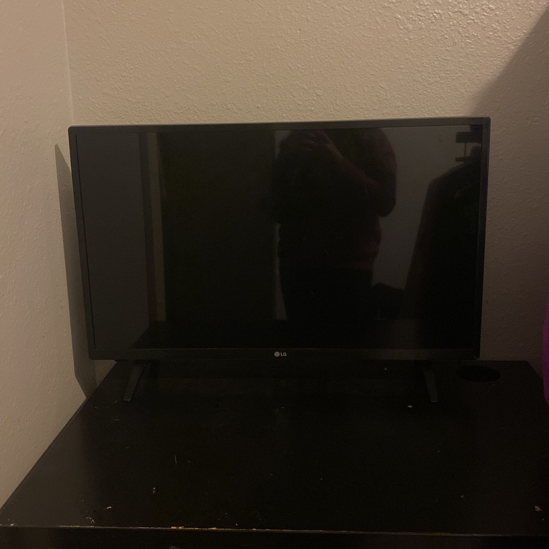 Lg Tv (not Firm On Price)