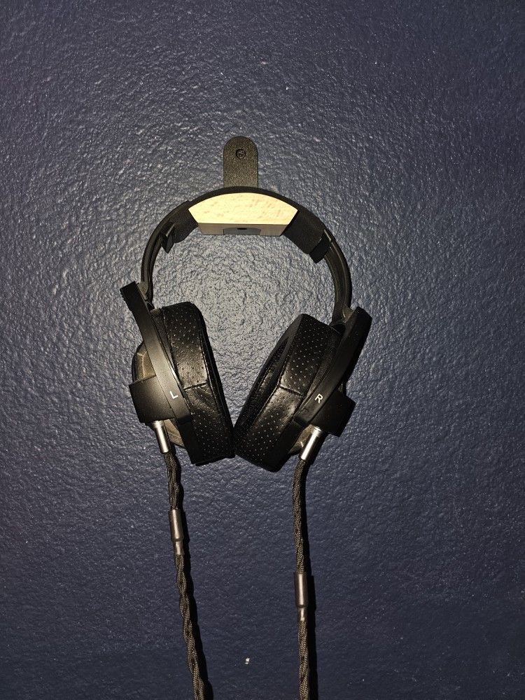 Sennheiser 8xx Headphones W/ Dekoni Fennestrated Pads