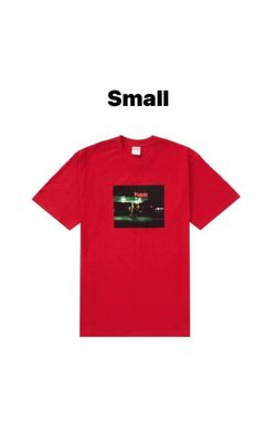 Supreme Tee Small