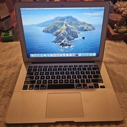 Apple MacBook Air 13-inch Mid 2012 Intel Core i5 1.8 GHz 4 GB Ram macOS Catalina