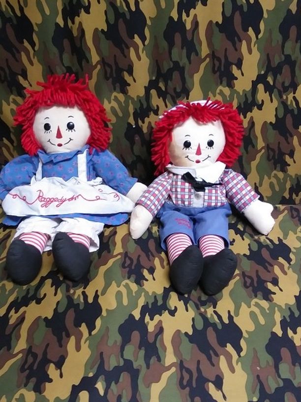 Raggedy Ann And Andy Both For $5