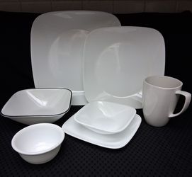 CORELLE WHITE DISHES SET FOR 4 LOTS OF EXTRAS