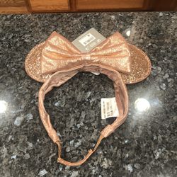 Disney Minnie Mouse Sequin Ear Headband with Strap for Adults – Rose Gold & Pink.  Brand New With Tags 