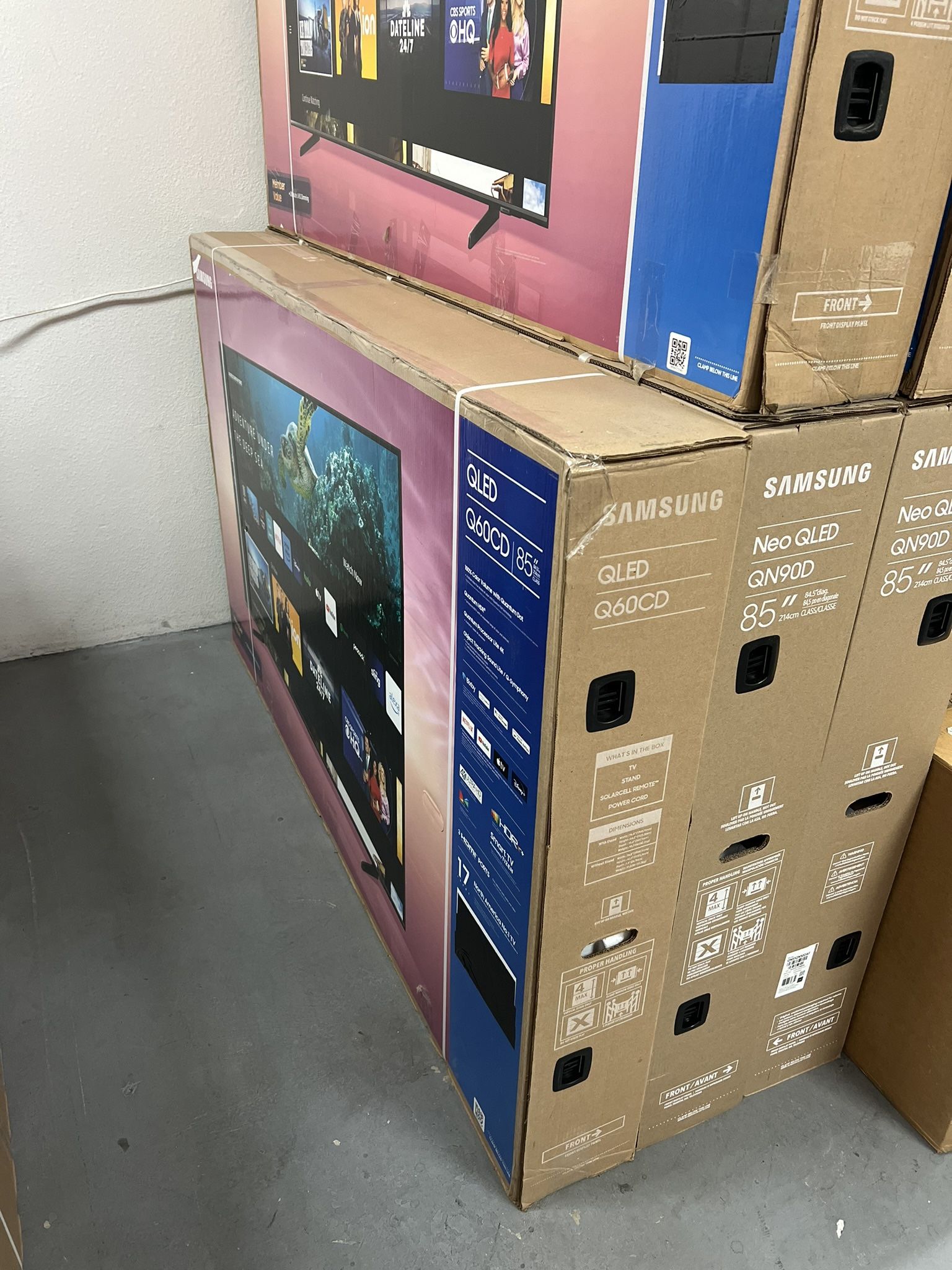 85” SAMSUNG QLED Q60C 4K HDR SMART TV