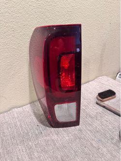 2017 to 2024 HONDA RIDGELINE TAIL LIGHT LH