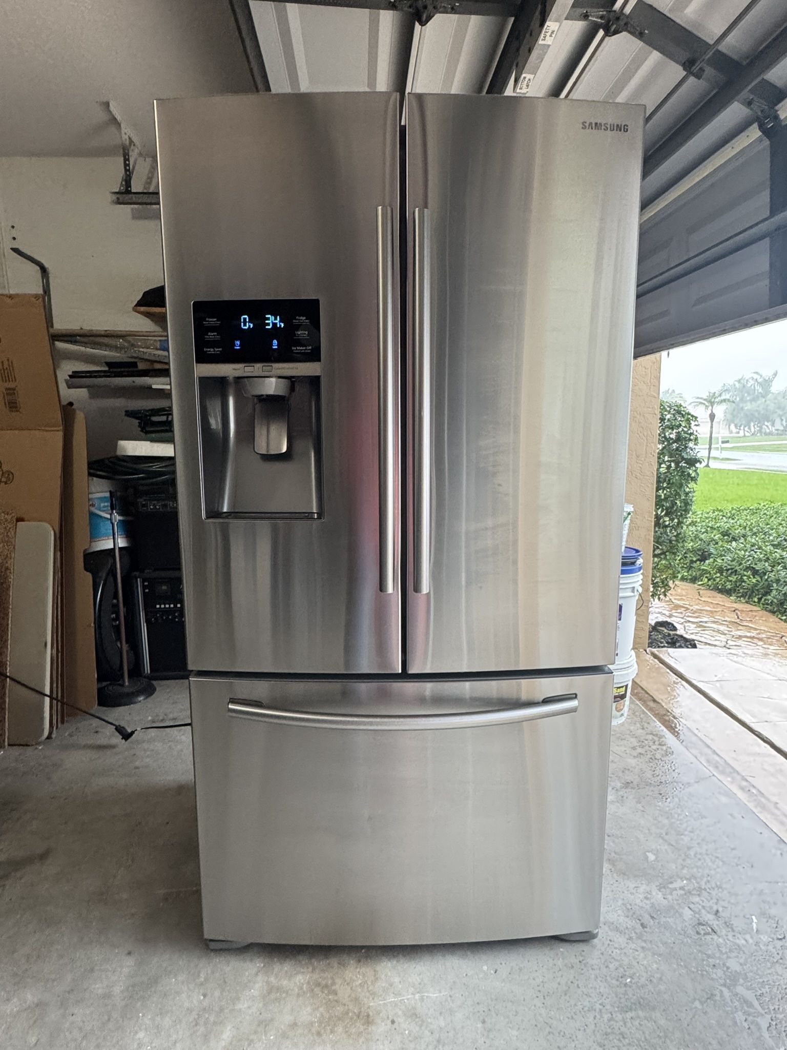 Samsung Counter Depth Refrigerator/ Freezer