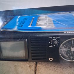 Vintage Samsung 3" Portable TV 