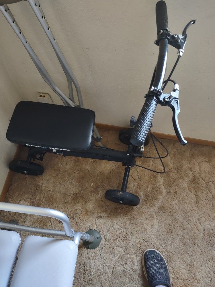 Knee Roller