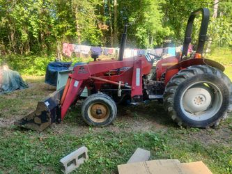 1989 Massey Ferguson 231 red