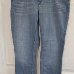 Universal Thread  Mid Rise  Skinny Jeans 