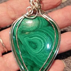 Gorgeous Malechite Pendant 