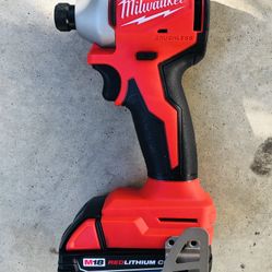 Milwaukee M18 18V Lithium-Ion Brushless Cordless 1/4 in. Compact Impact Driver 