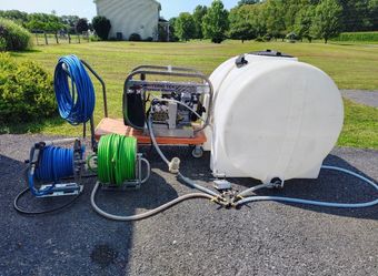 Hydro Tek CPS35005VG Pressure Washer Setup - 1000 Gal Tank + Hose Reels - No Trailer