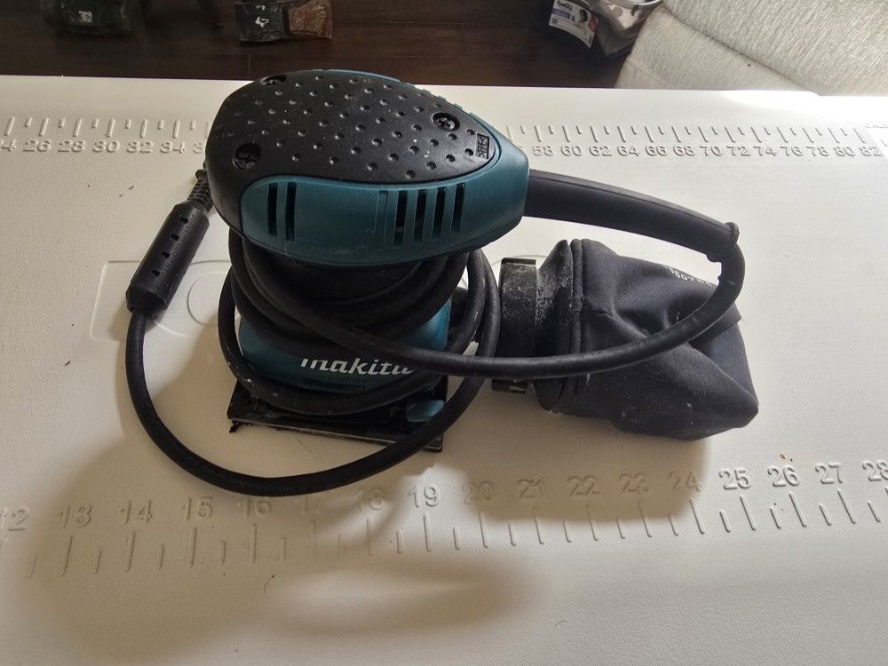 Makita - Sander - Orbital Sander