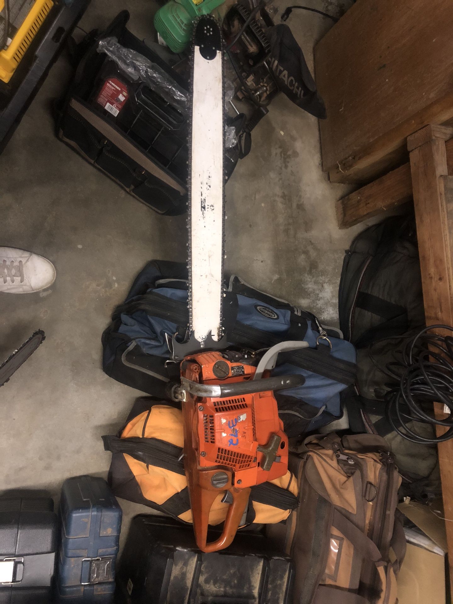 Husqvarna 372 Chainsaw With 30” Bar