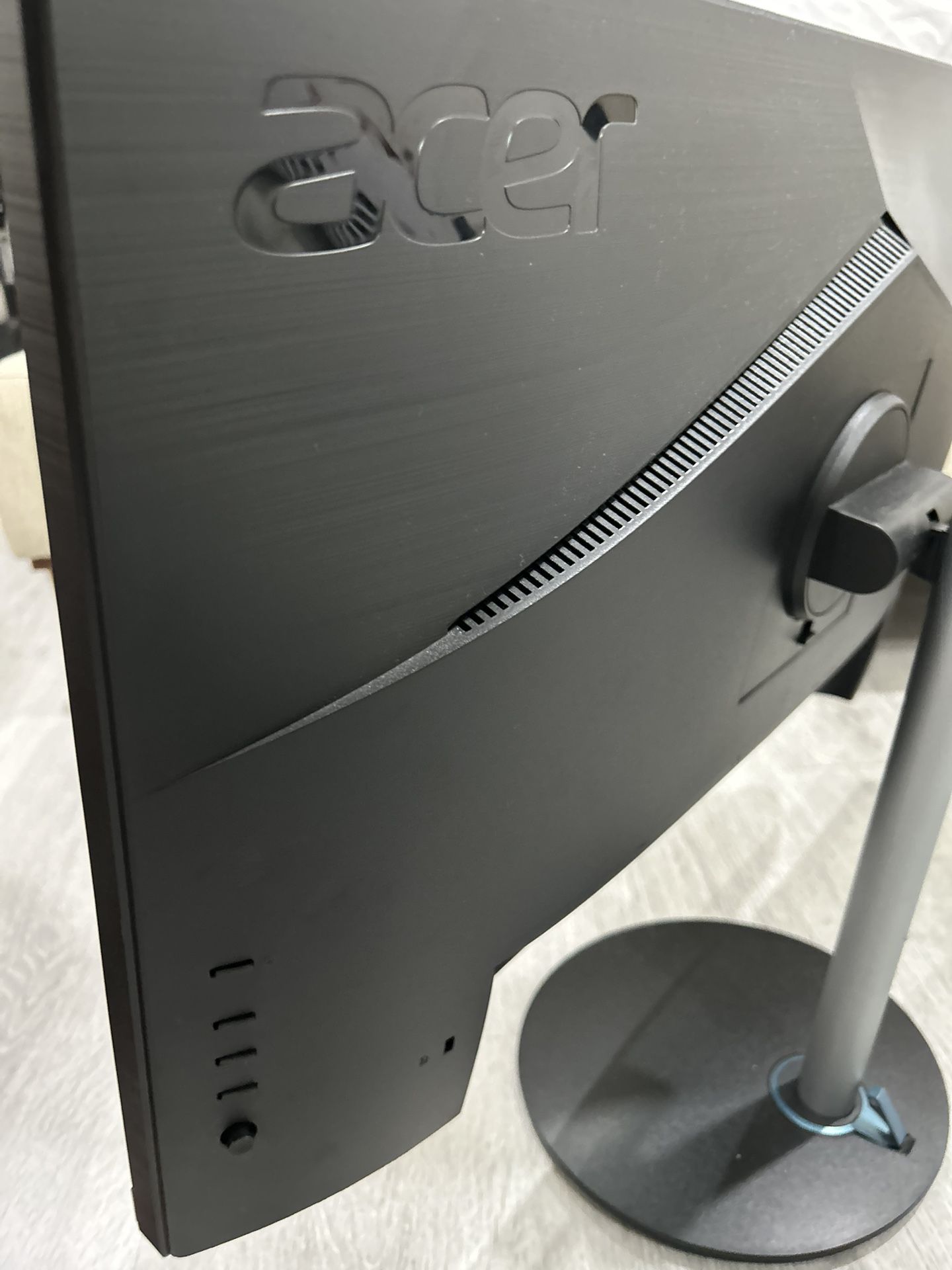 27" Nitro XV2 Gaming Monitor