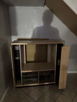 Tv holder