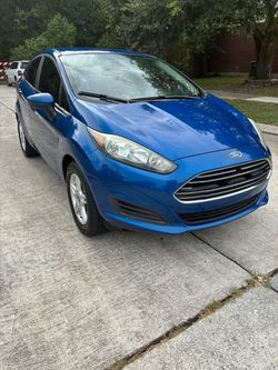 2018 ford fiesta se