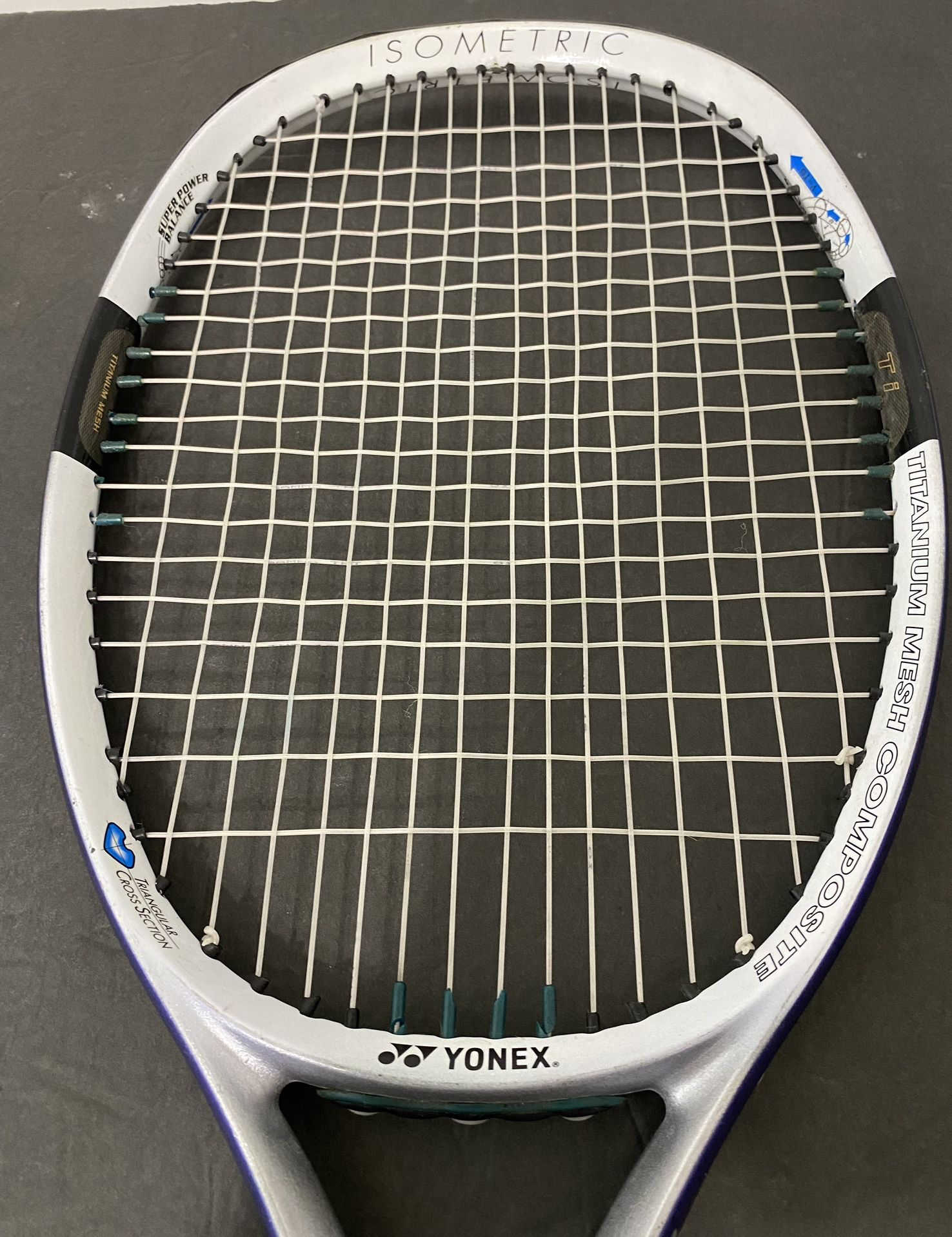 YONEX SQR Ti 400 Long Isometric Graphite Titanium Tennis Racquet