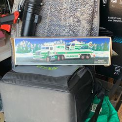 Hess 1995 Truck And Helicopter 
