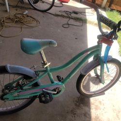 Girls Bike 