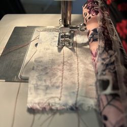 Heavy Duty Sewing Machine