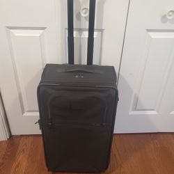 TUMI Alpha Continental  Upright Luggage 22021DH 2 Wheel large 15 x 25 x 11