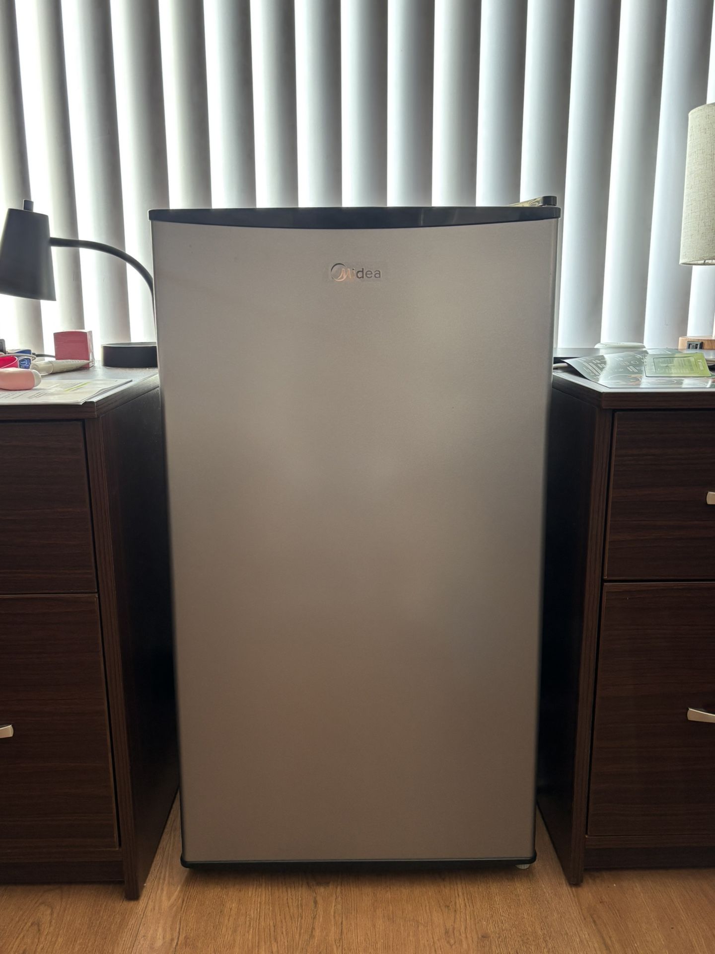 Midea 3.3 cu Mini Fridge