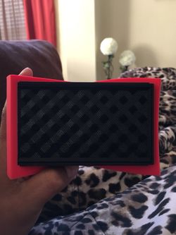 Selling Bluetooth Speaker Never Used It Like New Pick Up Only firm Price 30$ HMU Serious Buyers only